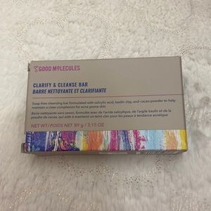 Good Molecules Clarify and Cleanse Bar